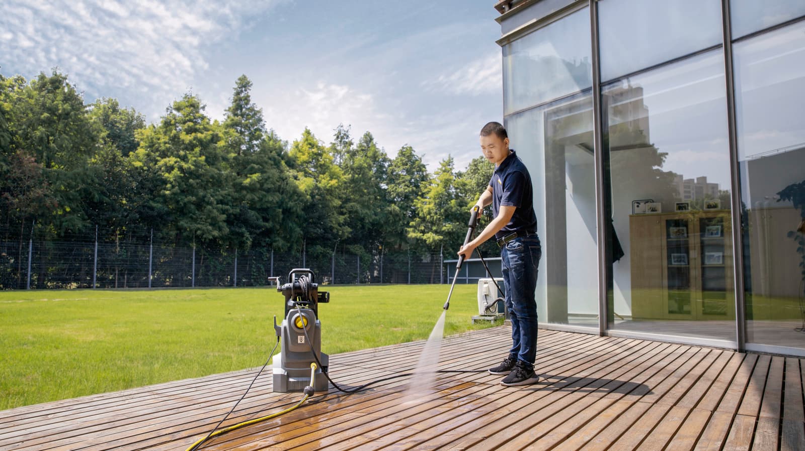 Karcher background
