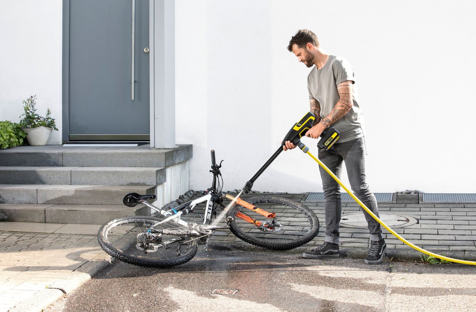 德國 Karcher KHB 6 手持充電式高壓清洗槍 (香港行貨)